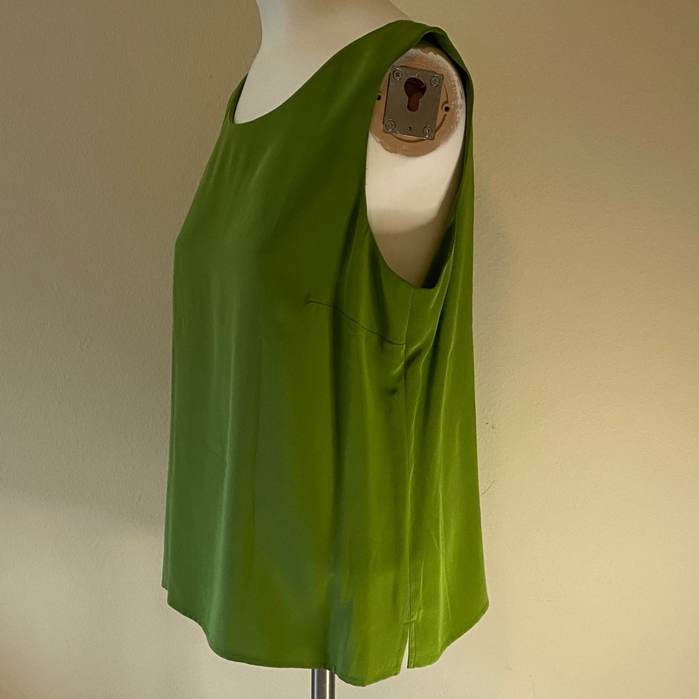 Norton McNaughton Vibrant Green Tank Top 100% Silk Sz M - Picture 2 of 8